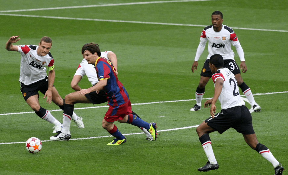 -赛地聚焦：欧超杯今晚热度飙升；费耶诺德迎来里程碑；引发热议；纪律约束更严格的简单介绍