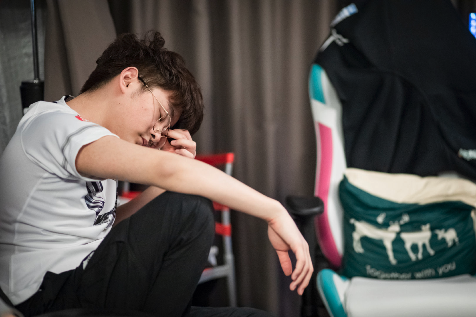 黑白体育-TheShy遭遇三连败，美国队教练面临压力！的简单介绍